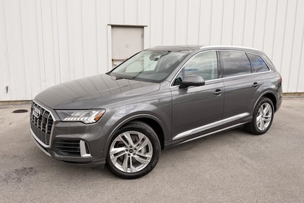 Featured used 2024 Audi Q7 55 Premium SUV for sale in Kingsport, TN