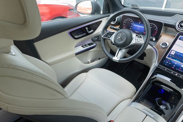2023 Mercedes-Benz GLC GLC 300 - Photo 23