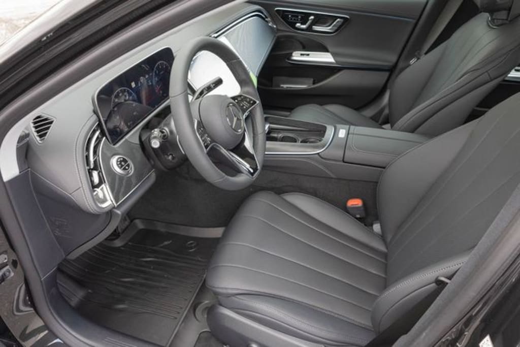 New 2026 Mercedes-Benz E-Class 4MATIC Sedan
