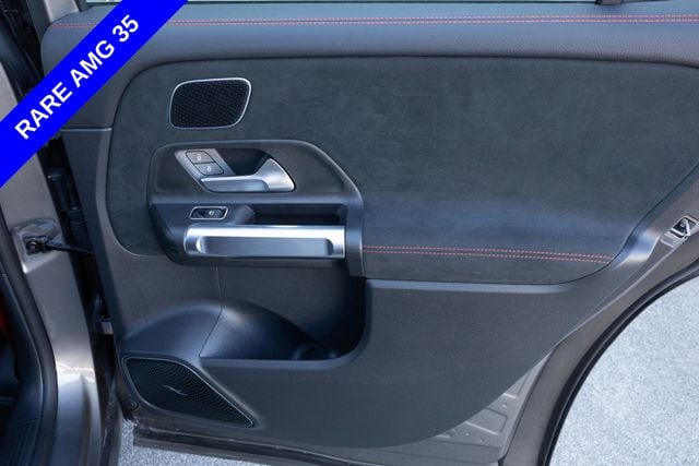 2025 Mercedes-Benz GLB GLB35 AMG - Photo 19