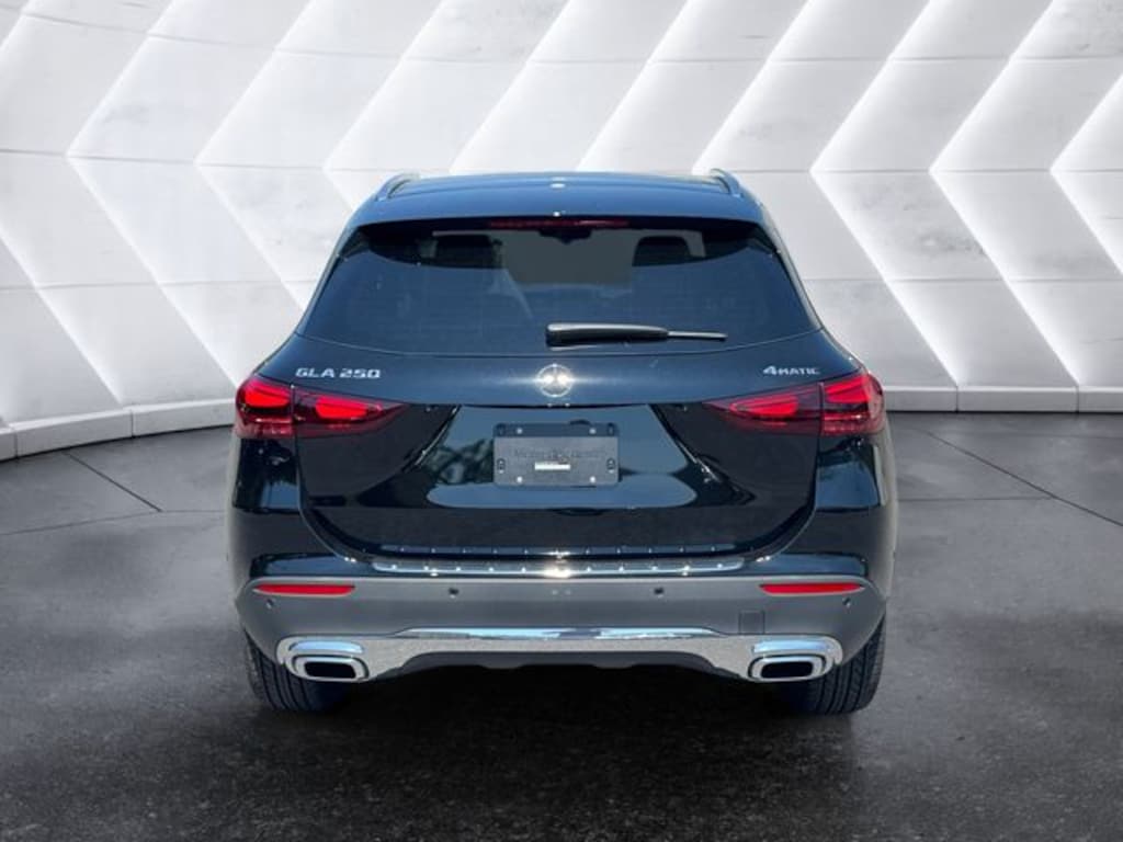 New 2026 Mercedes-Benz GLA 250 4MATIC SUV