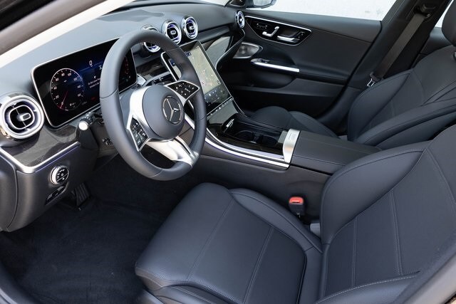 2025 Mercedes Benz C 300 4MATIC photo 2