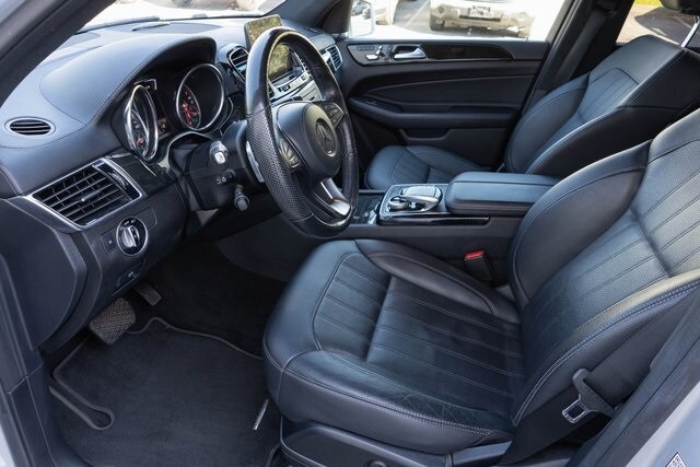 2019 Mercedes Benz GLS 450 4MATIC photo 2