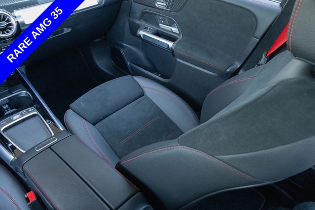 2025 Mercedes-Benz GLB GLB35 AMG - Photo 28