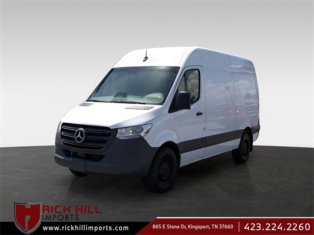 2025 Mercedes-Benz Sprinter Cargo Van Base's photo