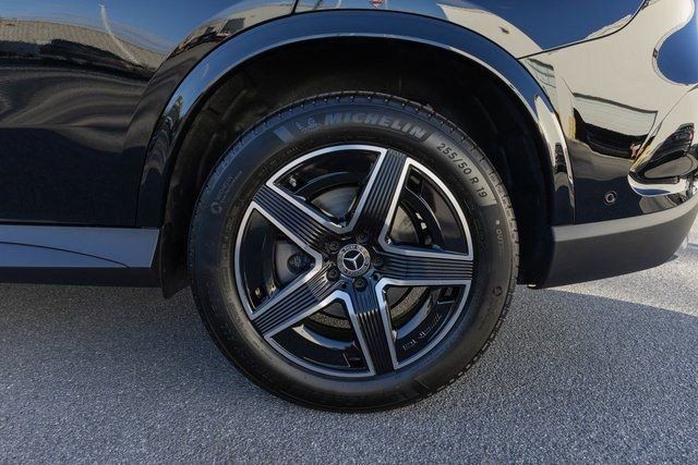 2026 Mercedes-Benz GLC Base - Photo 7