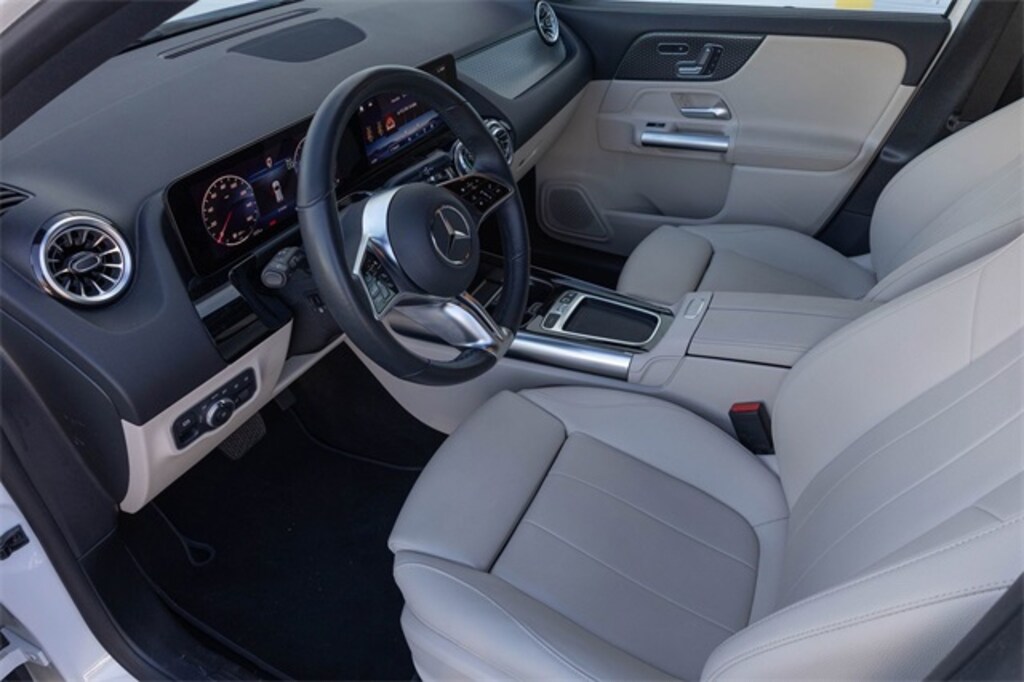 Certified 2025 Mercedes-Benz GLA 250 4MATIC SUV