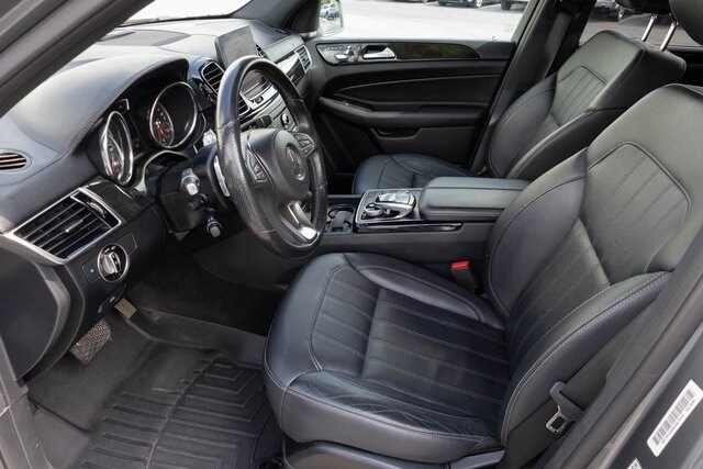 2019 Mercedes Benz GLS 450 4MATIC photo 2