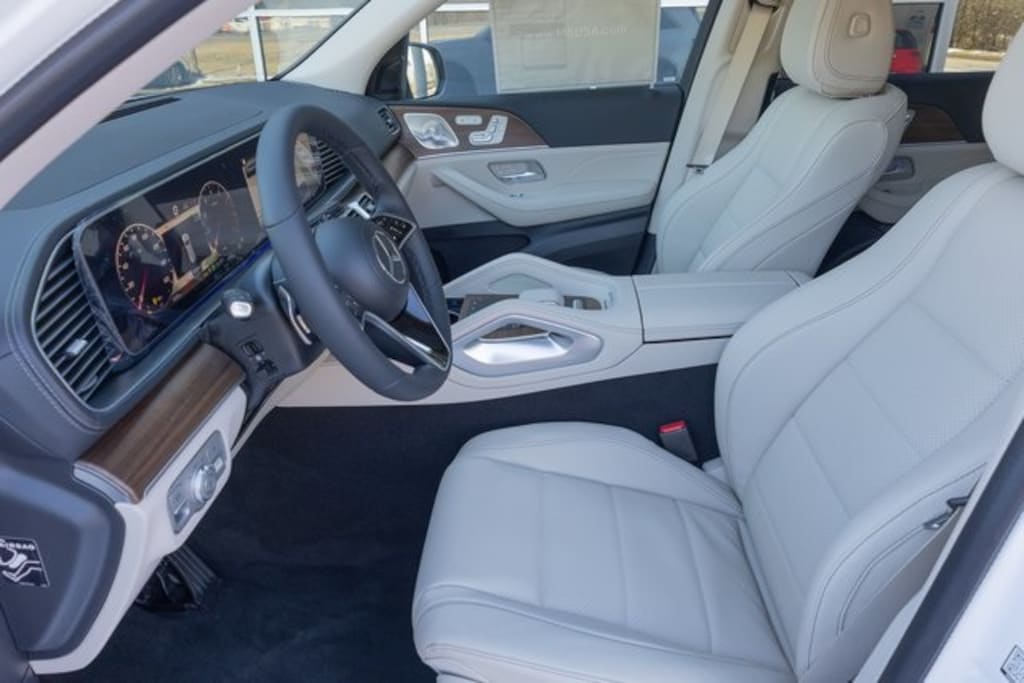 Certified 2025 Mercedes-Benz GLS 450 4MATIC SUV