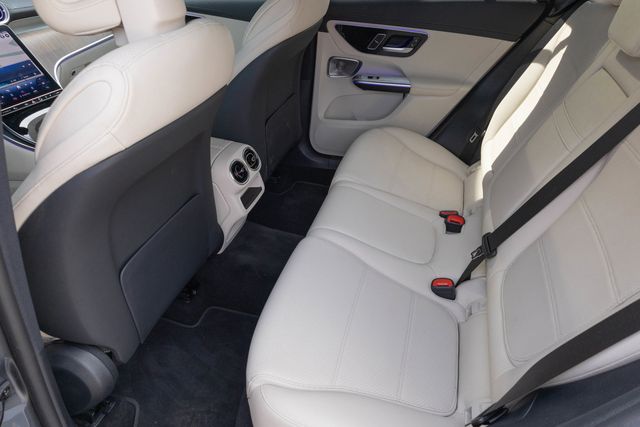 2023 Mercedes-Benz GLC GLC 300 - Photo 17