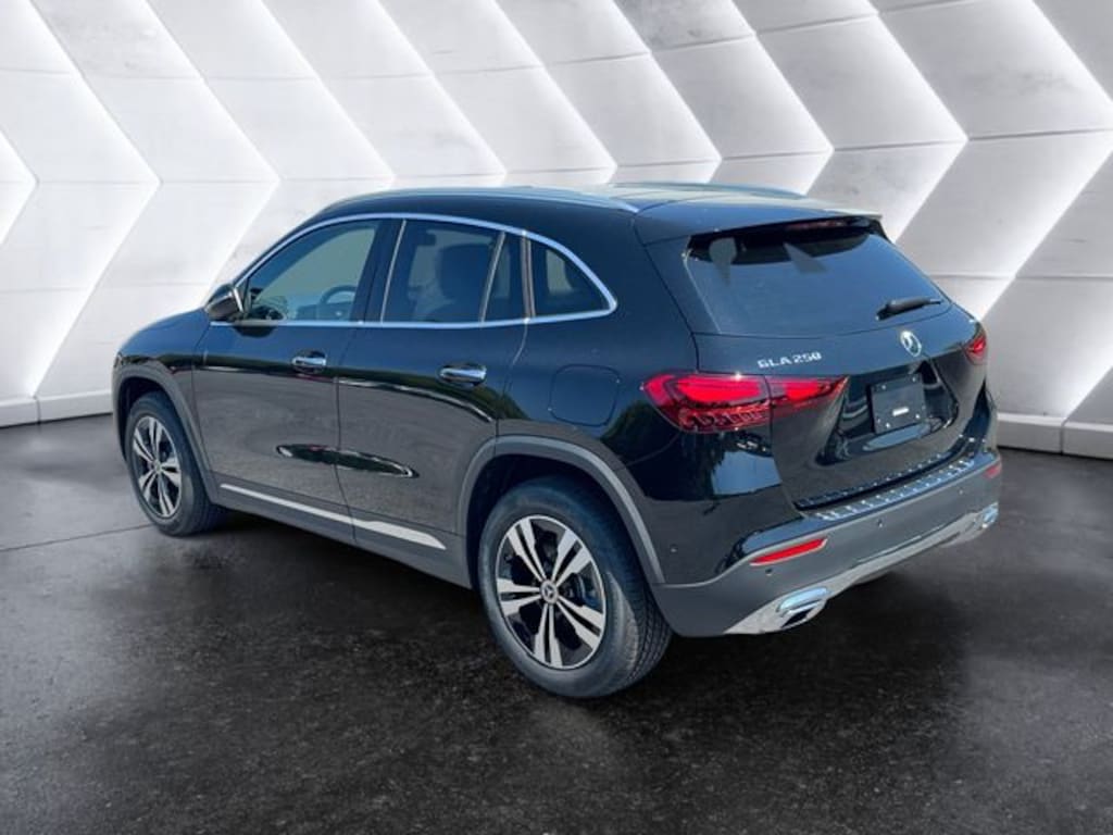 New 2026 Mercedes-Benz GLA 250 4MATIC SUV