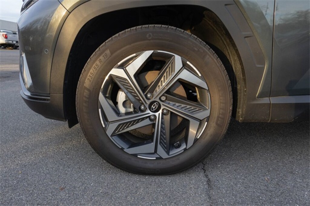 Used 2024 Hyundai Tucson Hybrid Limited SUV