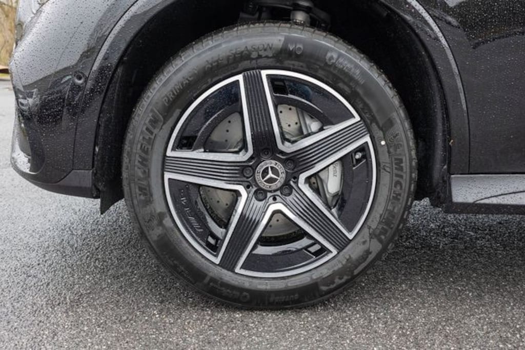 New 2026 Mercedes-Benz GLC 300 4MATIC SUV