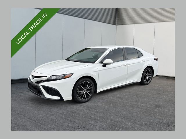 Used 2023 Toyota Camry SE