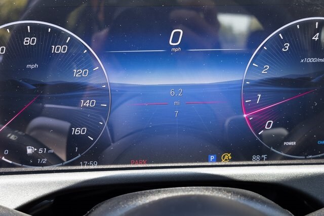 2024 Mercedes Benz E 350 4MATIC photo 3
