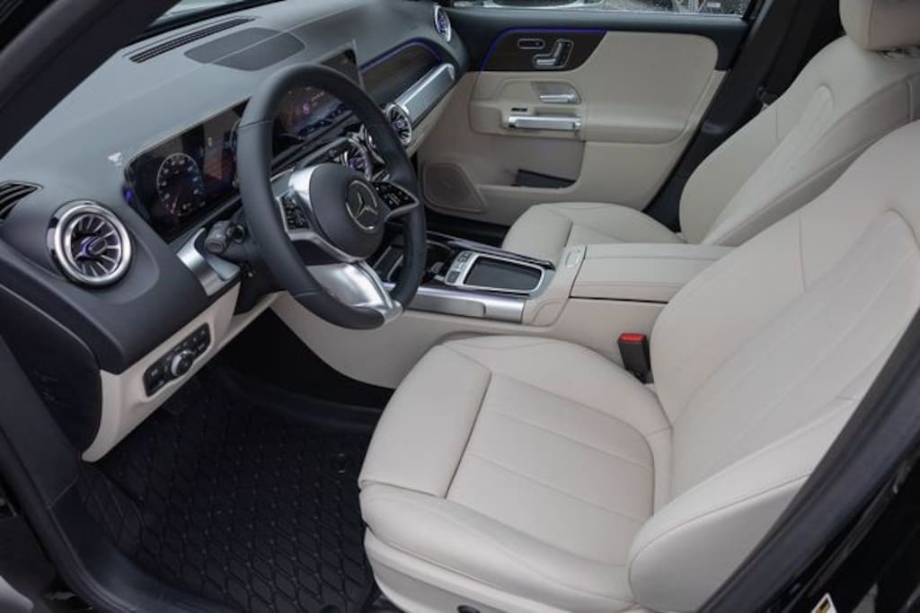 New 2026 Mercedes-Benz GLB 250 4MATIC SUV