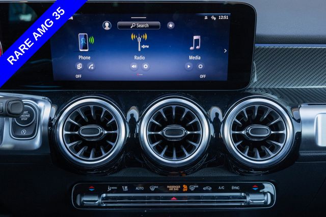2025 Mercedes-Benz GLB GLB35 AMG - Photo 26