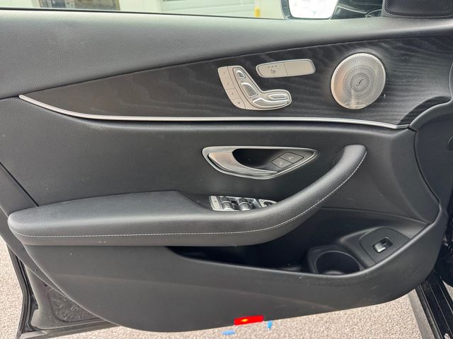 2023 Mercedes-Benz E-Class E350 - Photo 11