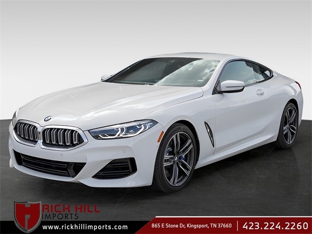 2024 BMW 8 Series 840i's photo