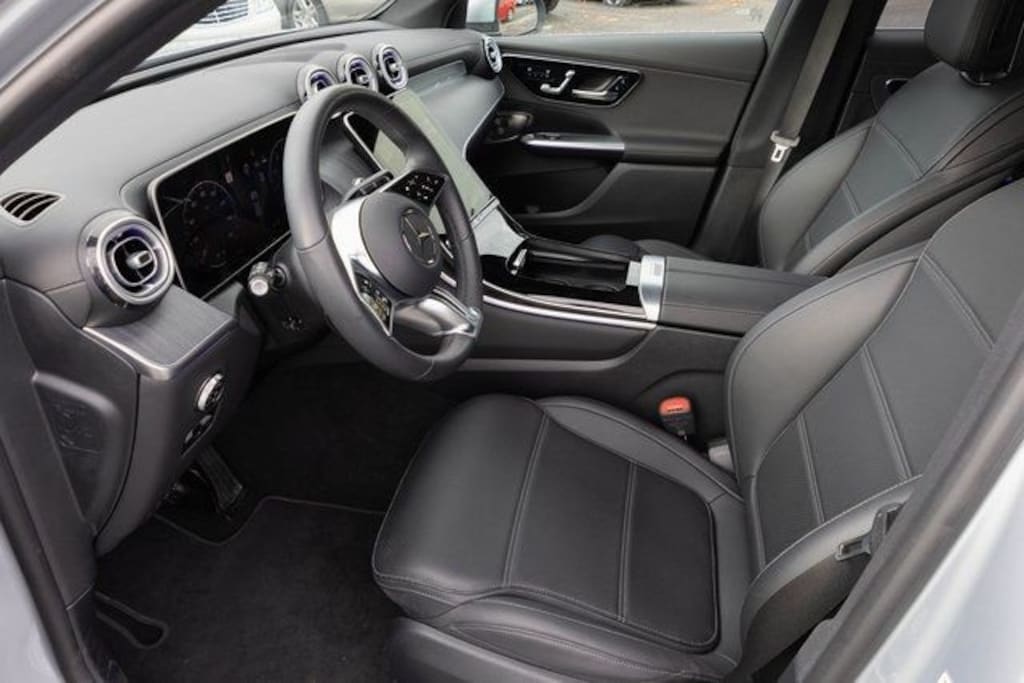 Certified 2025 Mercedes-Benz GLC 300 4MATIC SUV