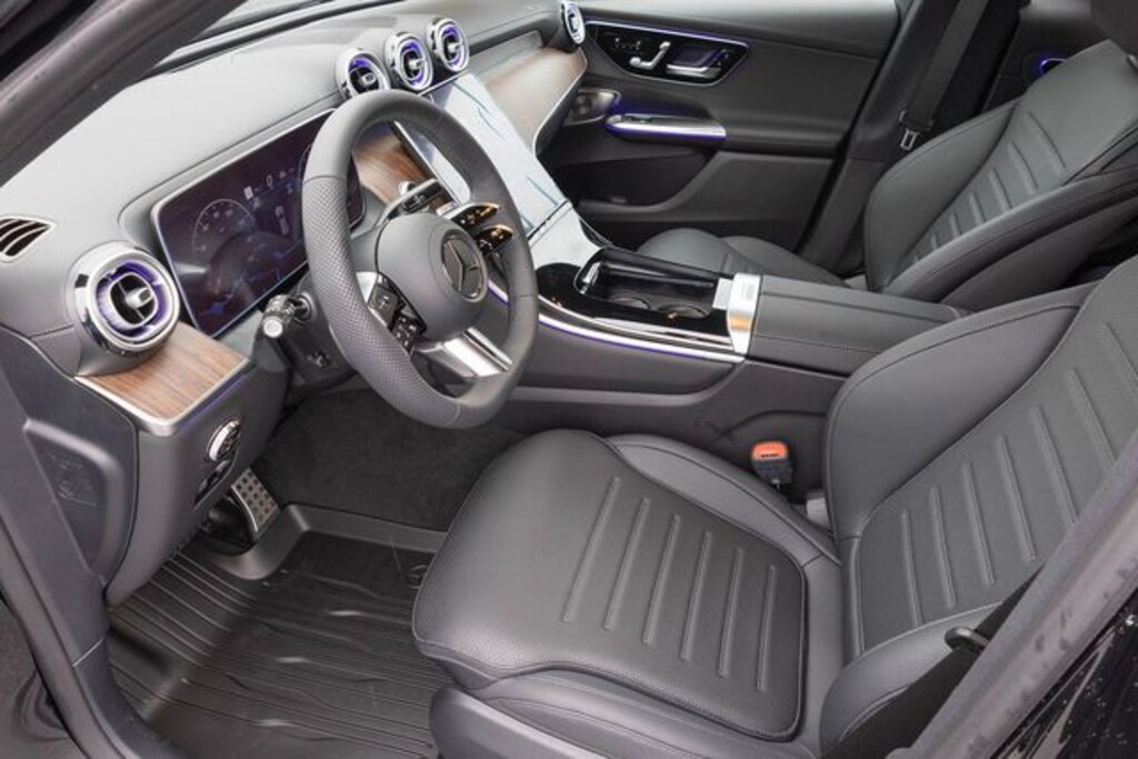 New 2026 Mercedes-Benz GLC 300 4MATIC SUV