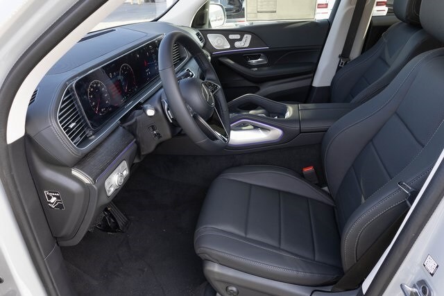 2026 Mercedes Benz GLE 450 4MATIC photo 2