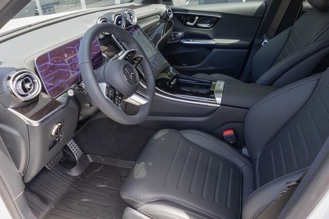 2025 Mercedes Benz GLC 350e 4MATIC photo 2