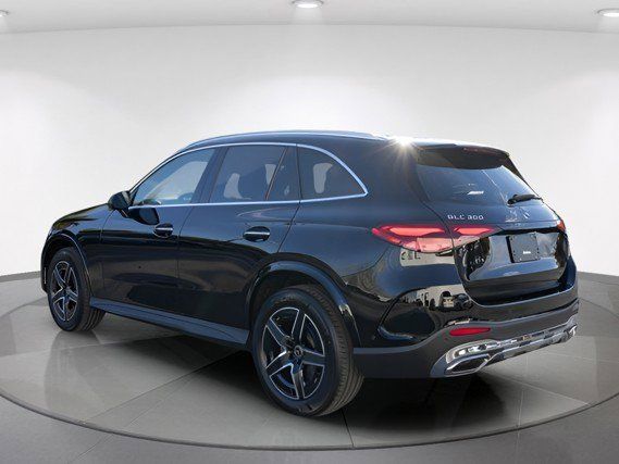 2026 Mercedes-Benz GLC Base - Photo 8