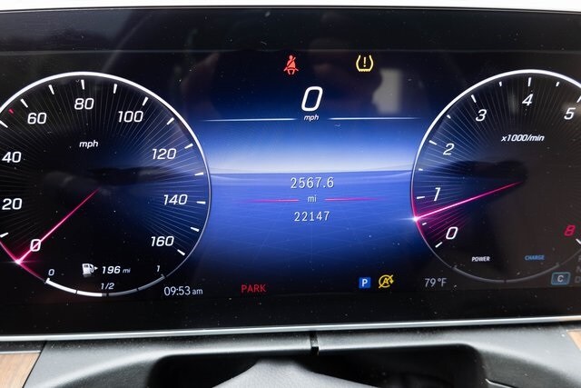 2024 Mercedes Benz C 300 4MATIC photo 3