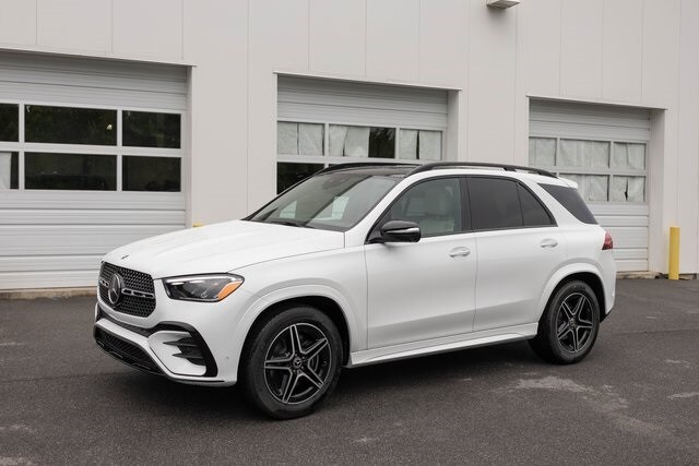 2025 Mercedes Benz GLE 450 4MATIC photo 4