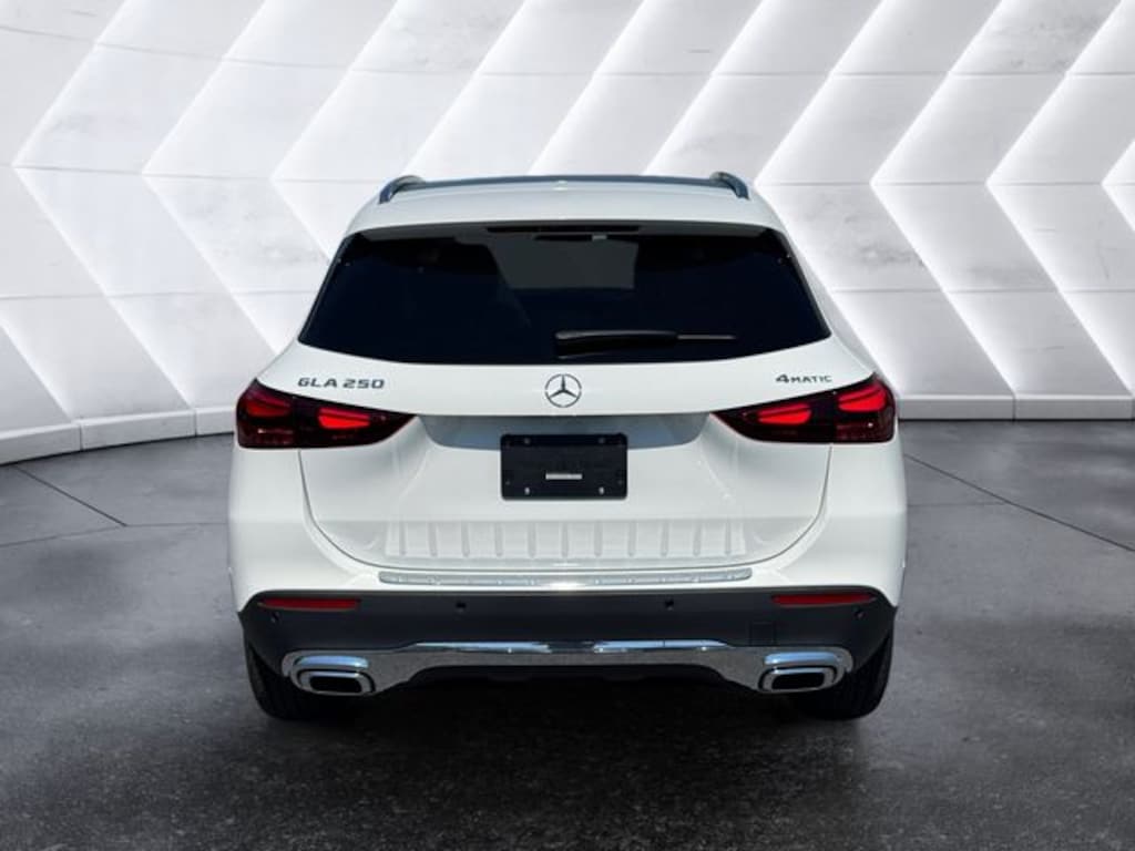 New 2026 Mercedes-Benz GLA 250 4MATIC SUV