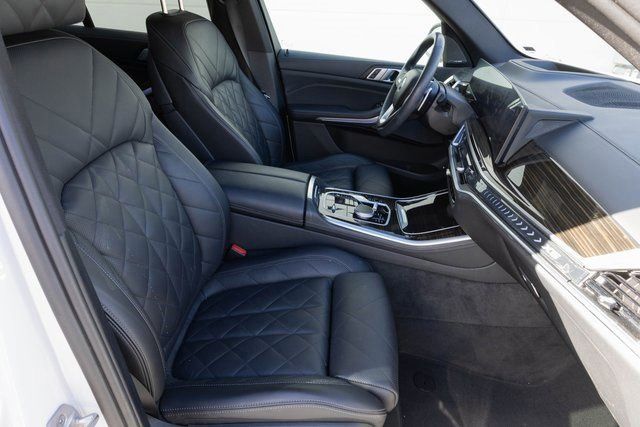 2024 BMW X5 50e - Photo 16