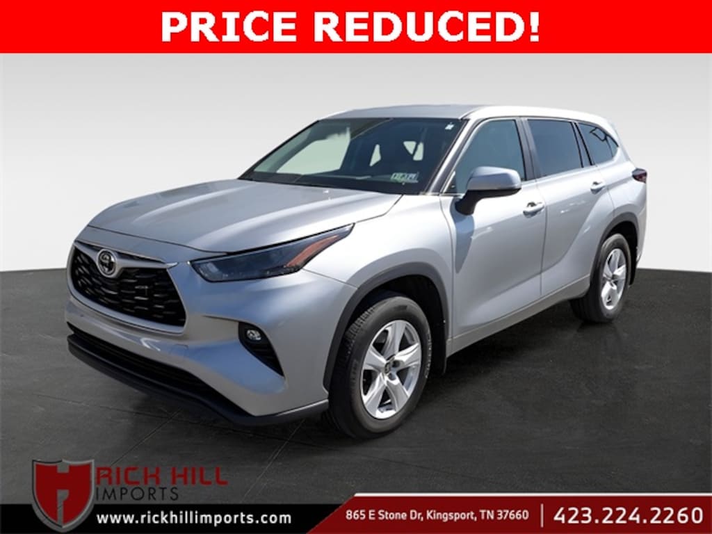 Used 2024 Toyota Highlander LE SUV