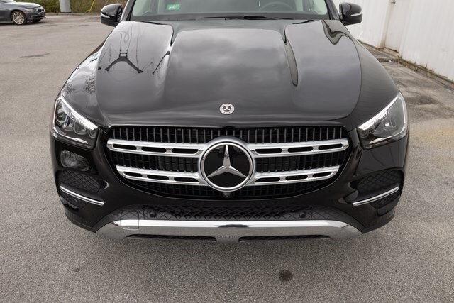 2025 Mercedes Benz GLE 450e 4MATIC photo 3