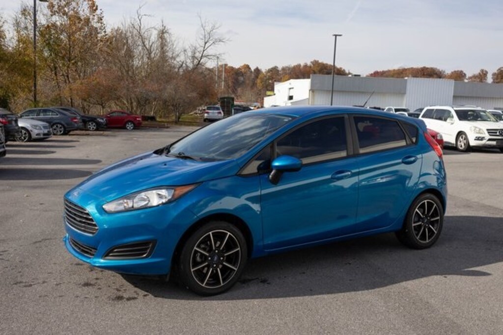 Used 2017 Ford Fiesta SE Hatchback