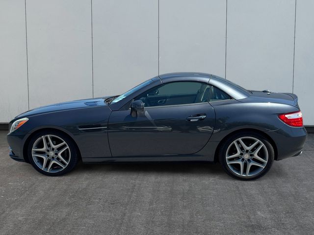 Used 2015 Mercedes-Benz SLK-Class SLK250 with VIN WDDPK4HA9FF103619 for sale in Kingsport, TN