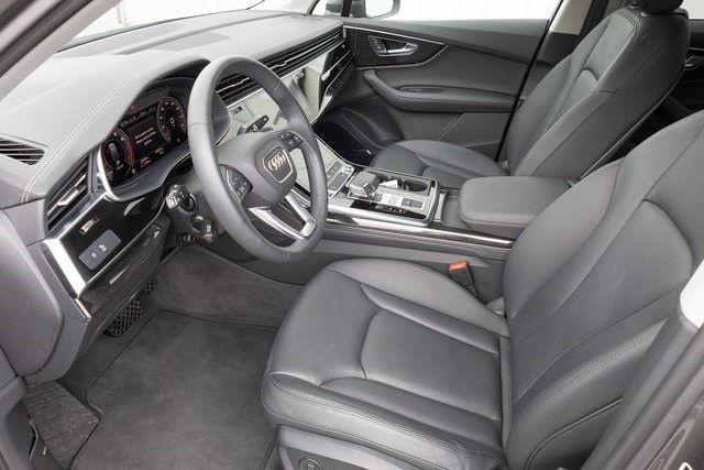 Used 2024 Audi Q7 Premium Plus with VIN WA1LXBF75RD005199 for sale in Kingsport, TN