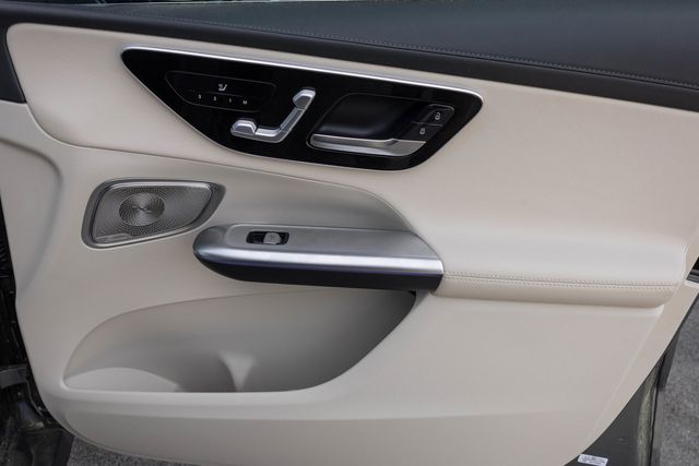 2023 Mercedes-Benz GLC GLC 300 - Photo 20
