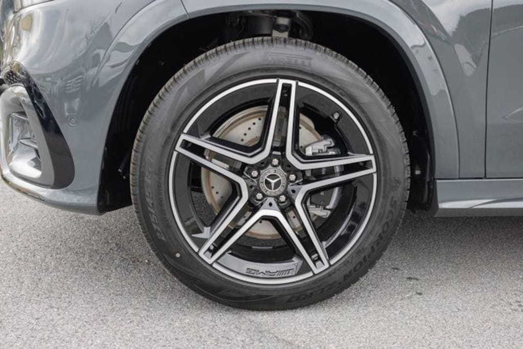New 2026 Mercedes-Benz GLS 450 4MATIC SUV