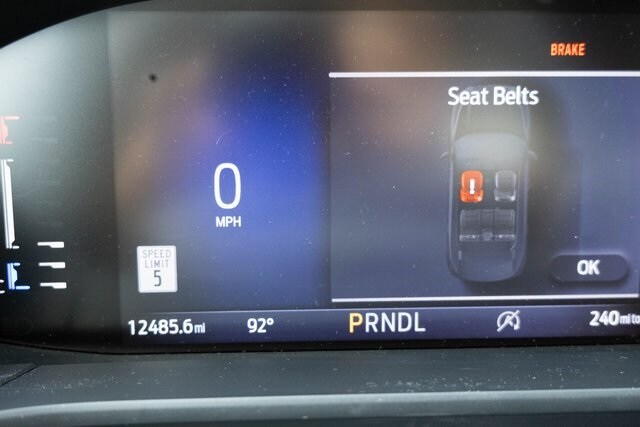 2023 Ford Escape ST-Line photo 2
