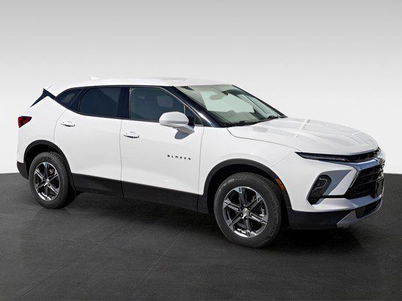 2023 Chevrolet Blazer 2LT - Photo 10
