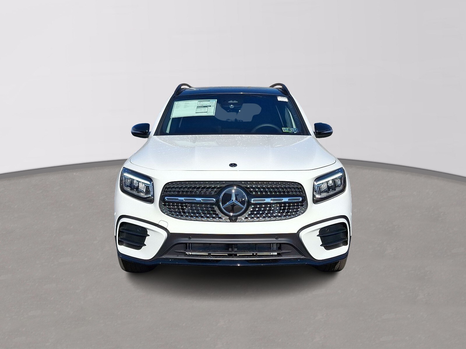 2025 Mercedes Benz GLB 250 4MATIC photo 2