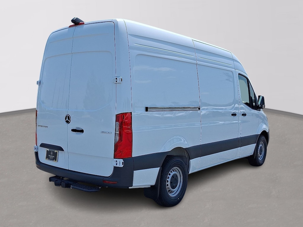 New 2025 Mercedes-Benz Sprinter 2500 Standard Roof 4-Cyl Diesel HO Van Cargo Van