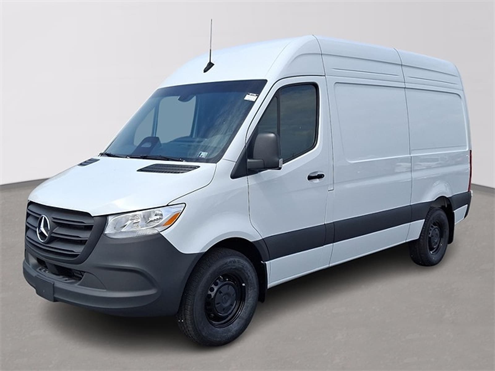 2025 Mercedes-Benz Sprinter Cargo Van Base's photo