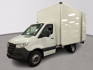 2024 Mercedes-Benz Sprinter 4500 Chassis Standard Roof 4-Cyl Diesel HO Truck W1X9N23Y7RN275659 SP1730