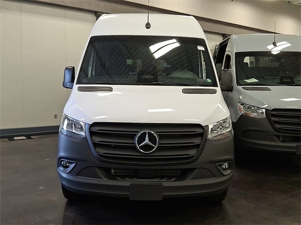 New 2026 Mercedes-Benz Sprinter 2500 Standard Roof 4-Cyl Diesel HO Van Cargo Van