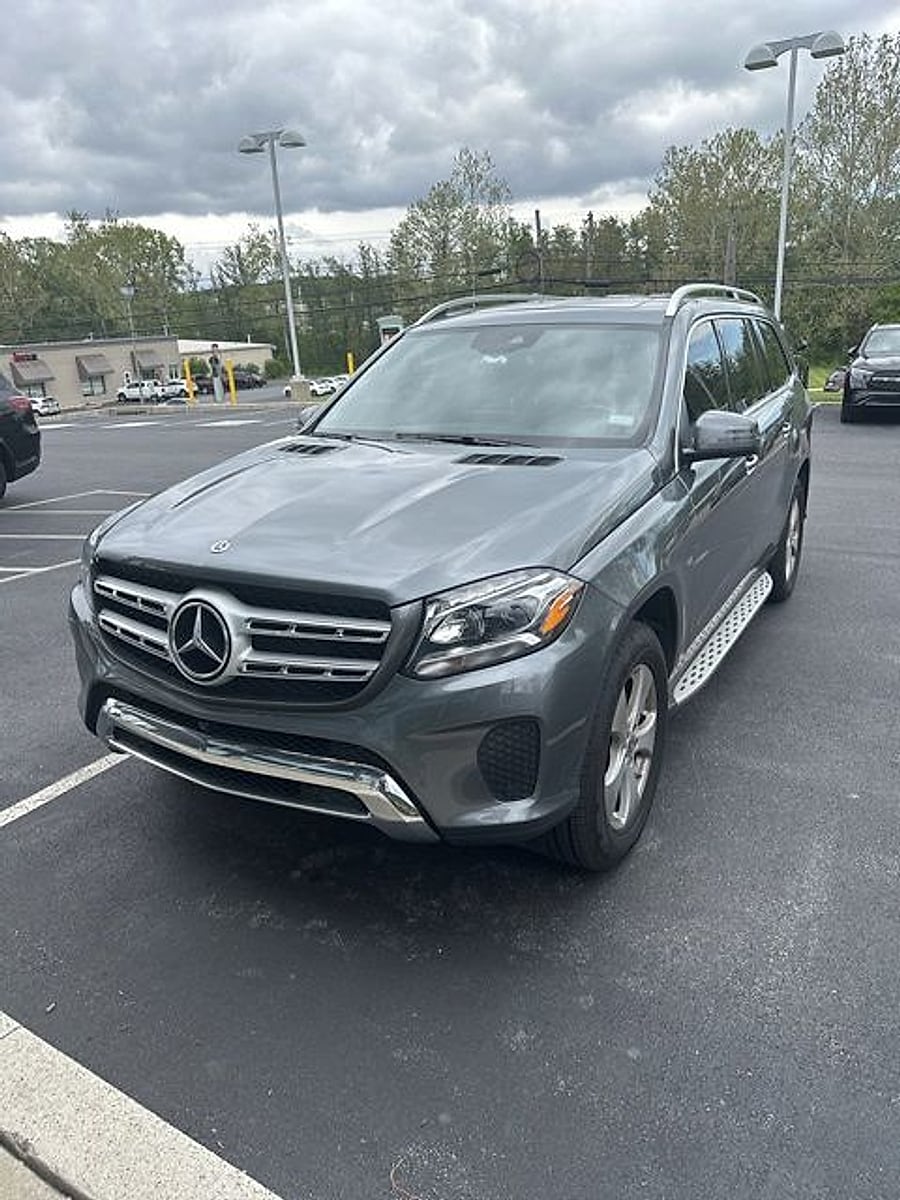 2019 Mercedes-Benz GLS GLS450's photo