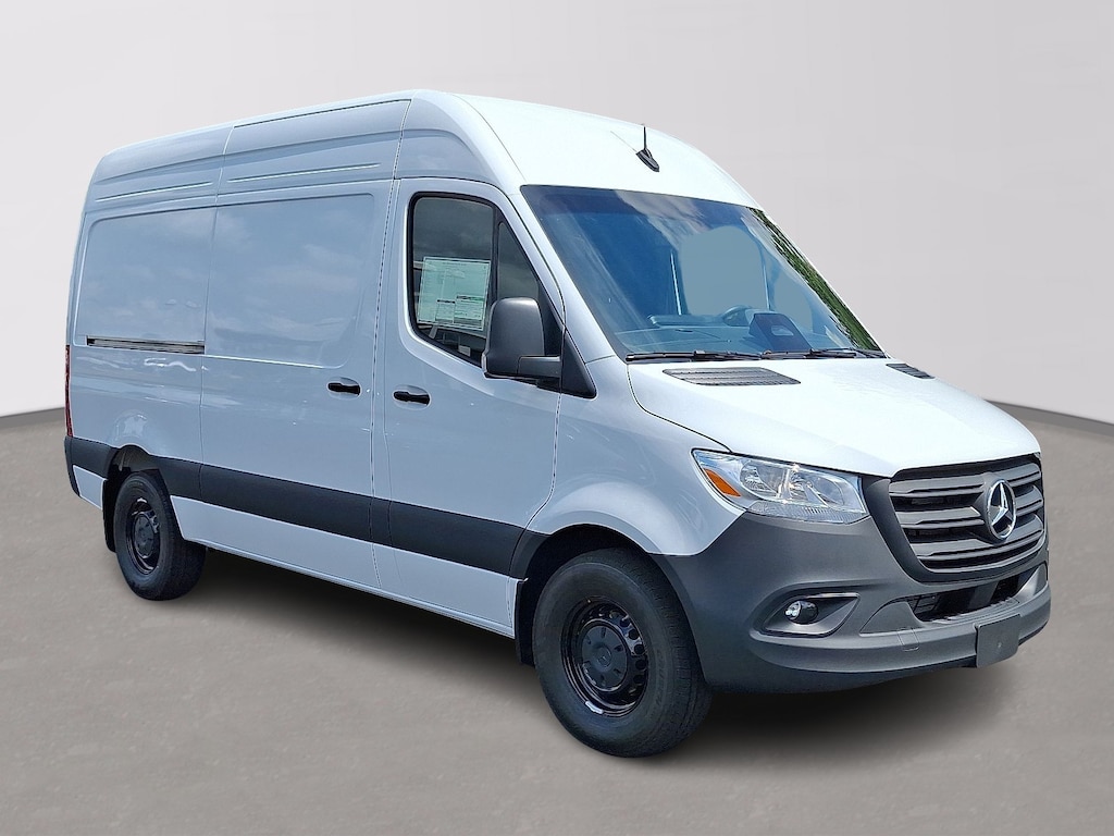 New 2025 Mercedes-Benz Sprinter 2500 Standard Roof 4-Cyl Diesel Van Cargo Van