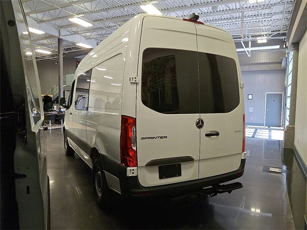 New 2026 Mercedes-Benz Sprinter 2500 Standard Roof 4-Cyl Diesel HO Van Cargo Van