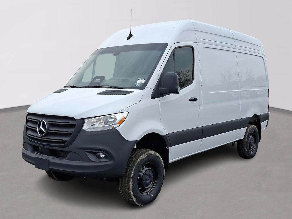 New 2025 Mercedes-Benz Sprinter 2500 Standard Roof 4-Cyl Diesel HO Van Cargo Van